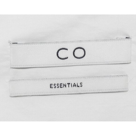 CO Collection Essentials Long Sleeve White Button Up Shirt Women's Size Medium - Picture 2 of 6